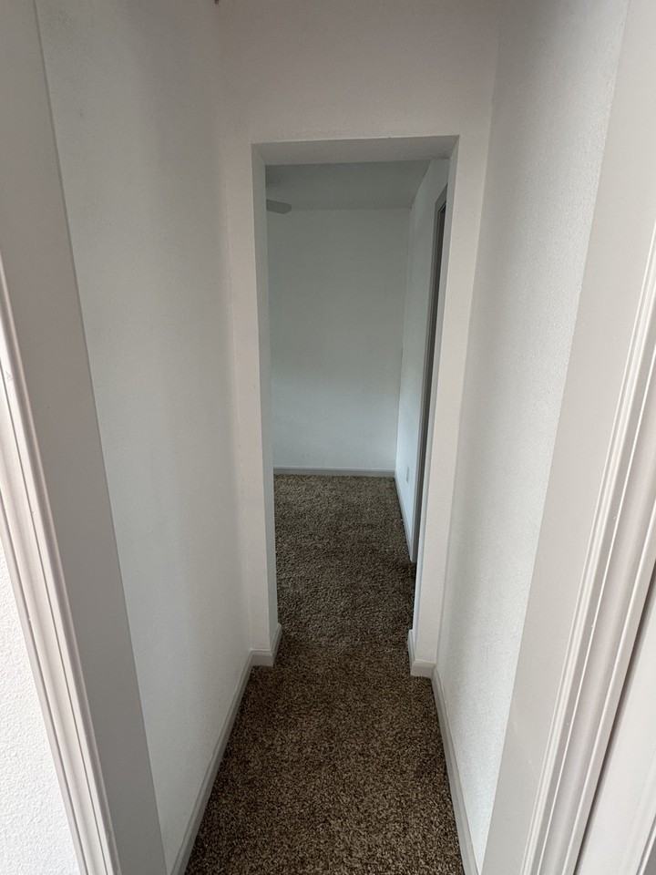 2106 Southwest A Avenue - Photo 2 of 15