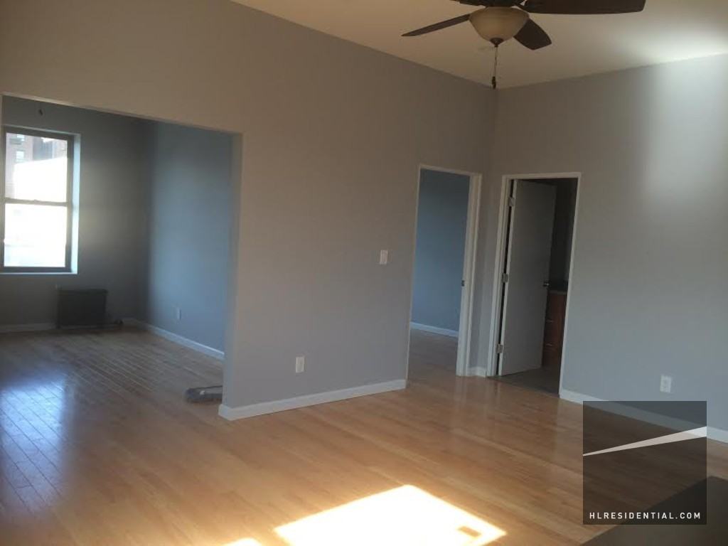 3130 Perry Ave 3R - Photo 3 of 10