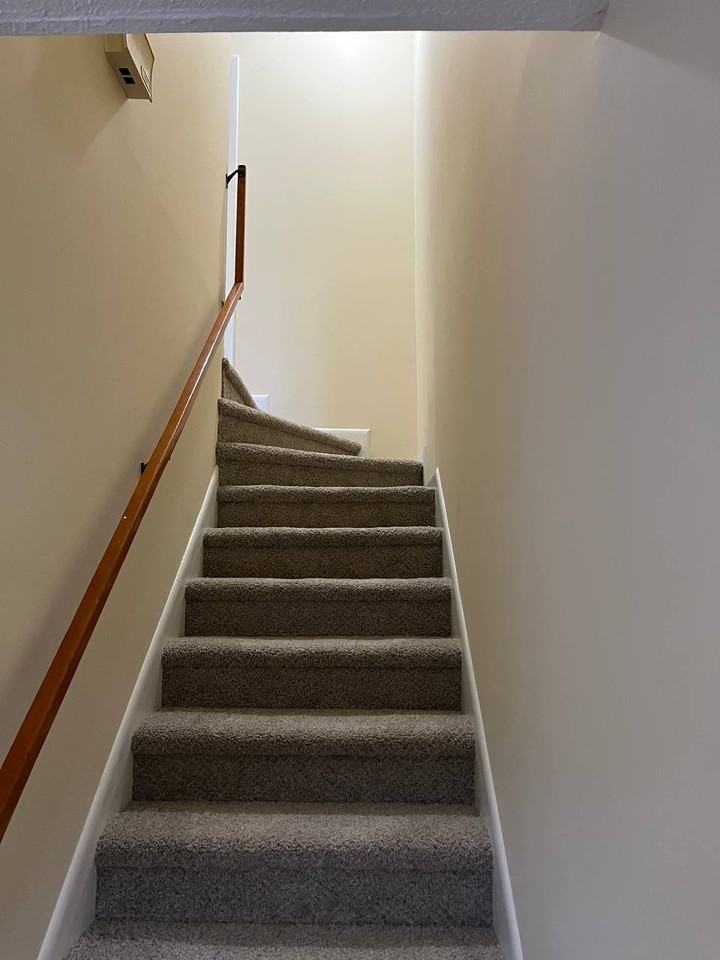 Vista Apartments - Photo 7 of 10