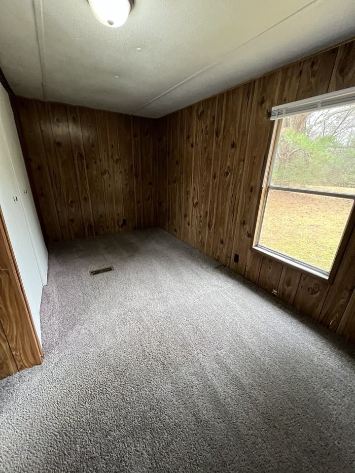 536 Abbott Road - Photo 2 of 9