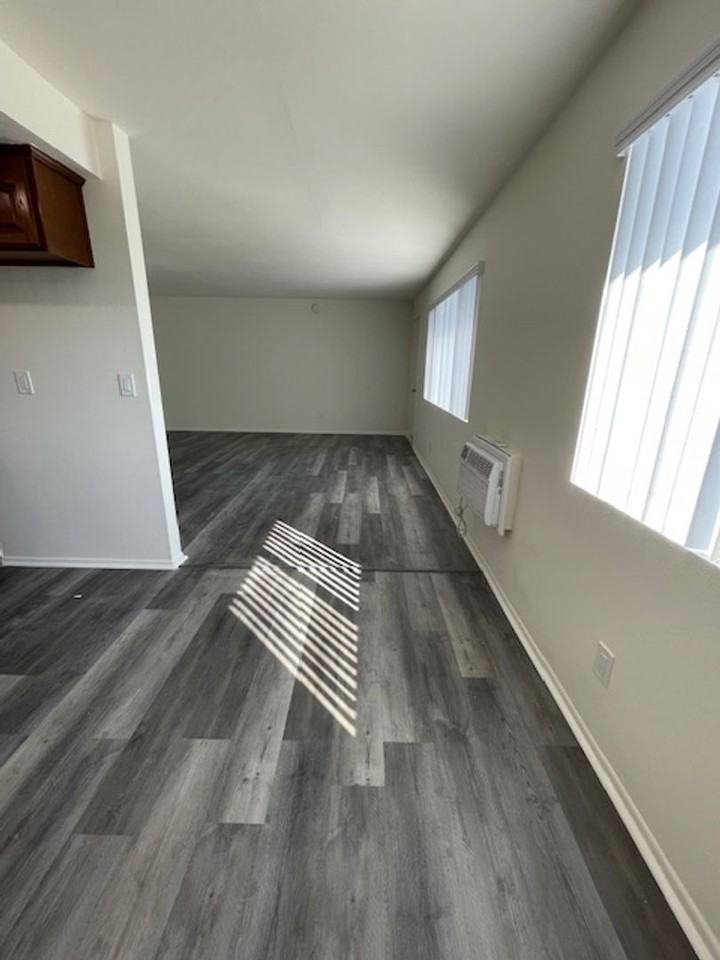 7714 Newlin Ave #15 - Photo 5 of 21