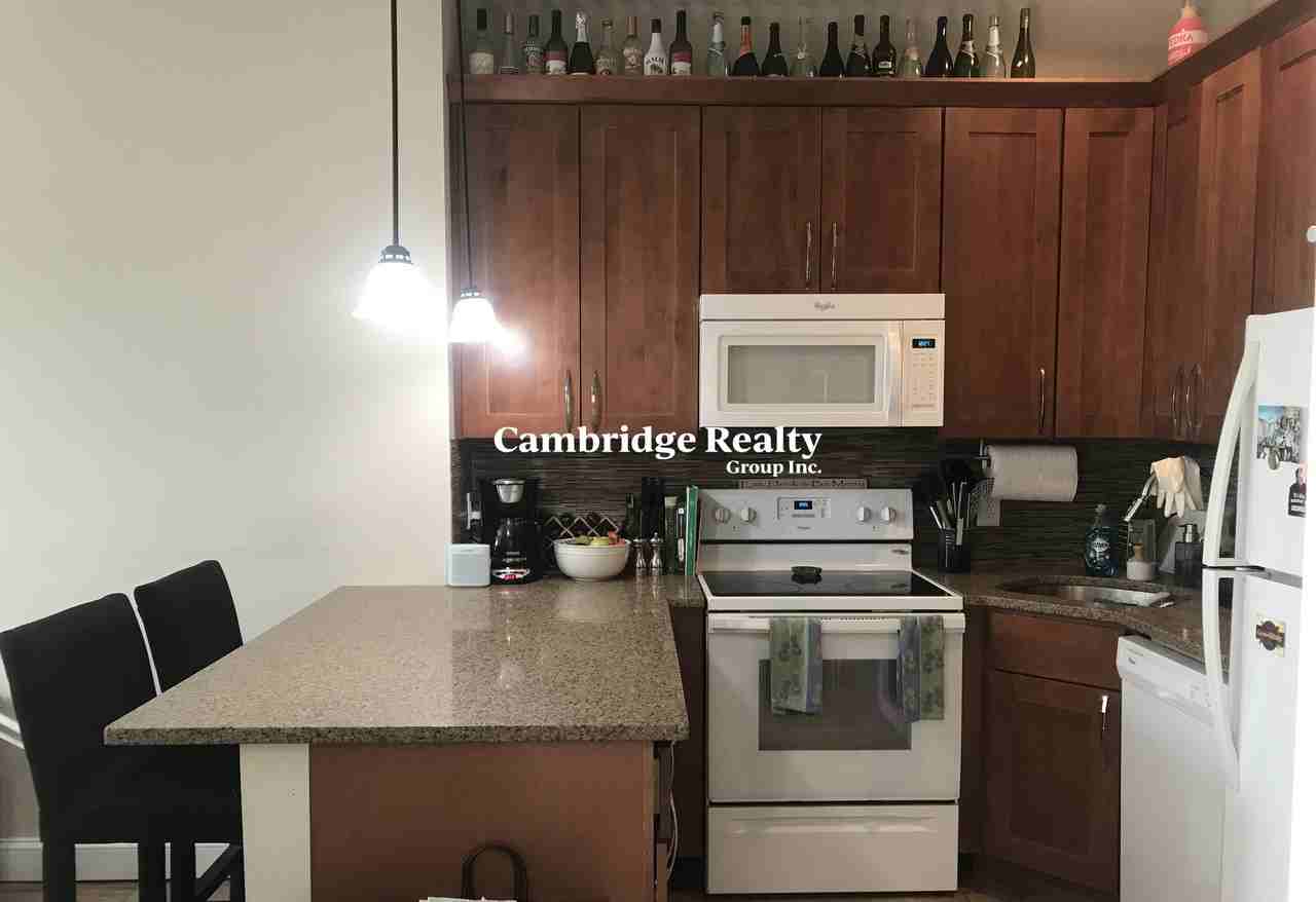 11 Symphony Rd #3T - Photo 2 of 8