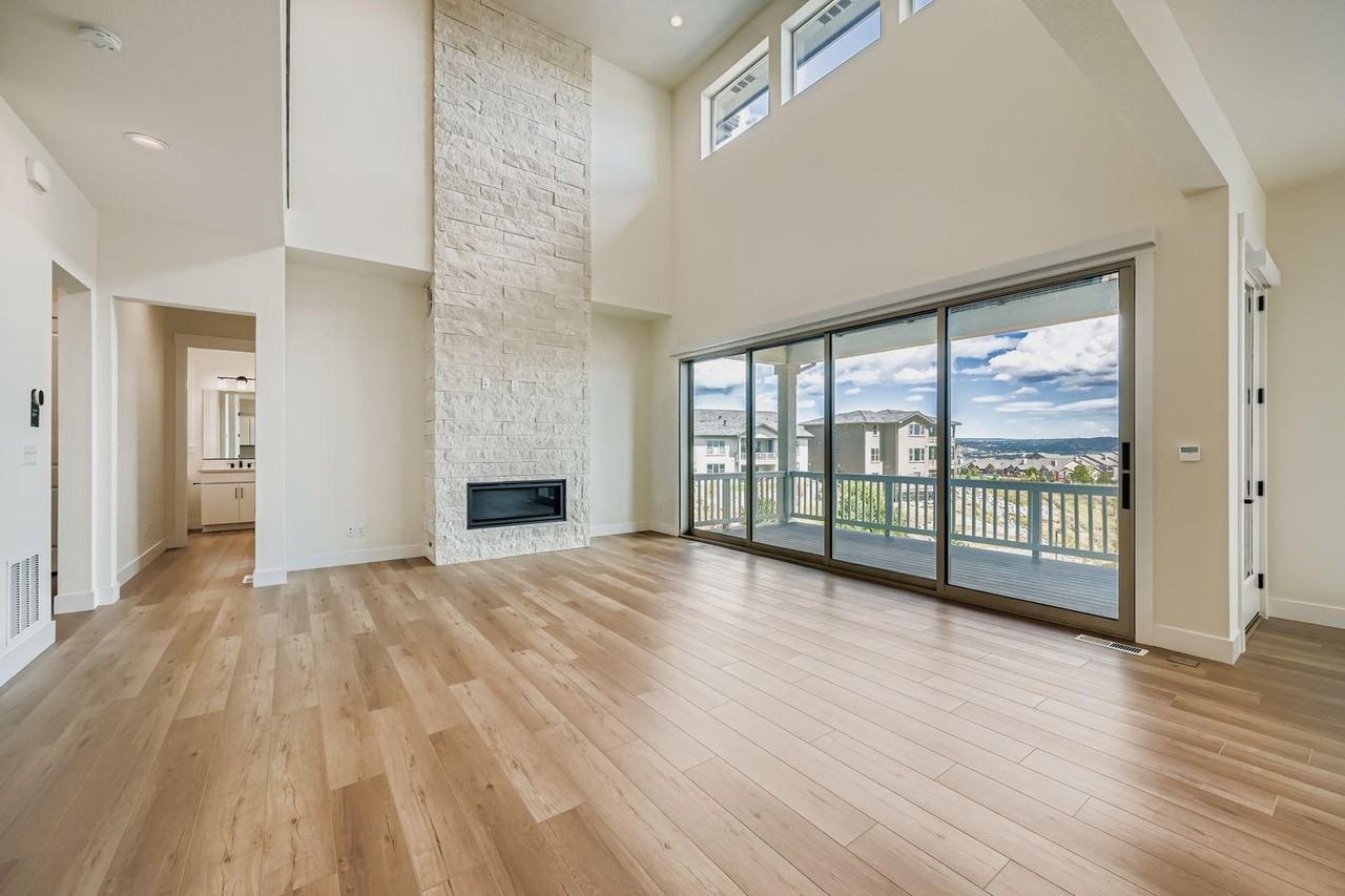 3425 Crest Hollow Vw - Photo 7 of 50