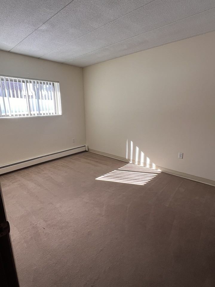 Main St #1 - Photo 4 of 10