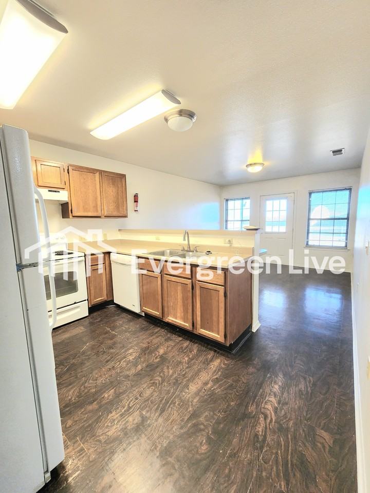 116 Hound Ct - Photo 5 of 17