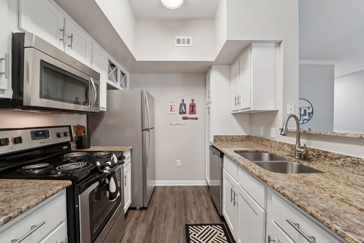 Milano Apartments - Photo 3 of 27