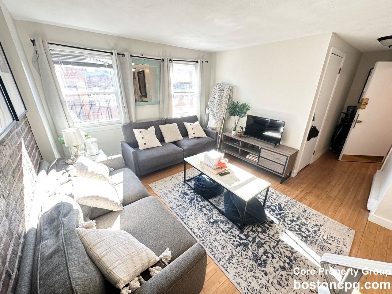 20 Henchman St #8 - Photo 4 of 12