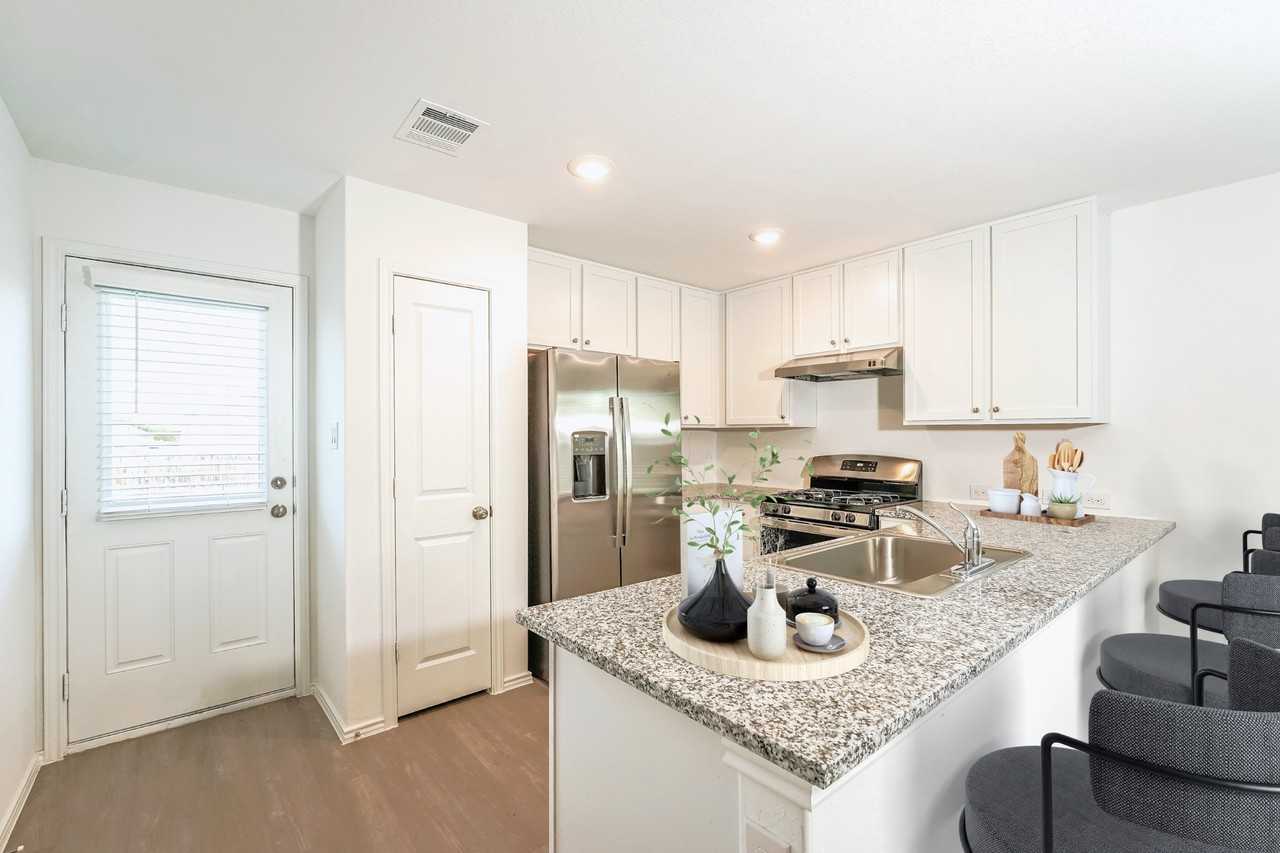 7382 Cultivator Way - Photo 5 of 16