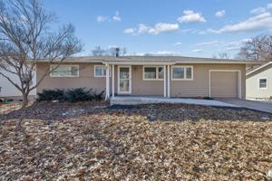 featured image of 5939 Franklin St