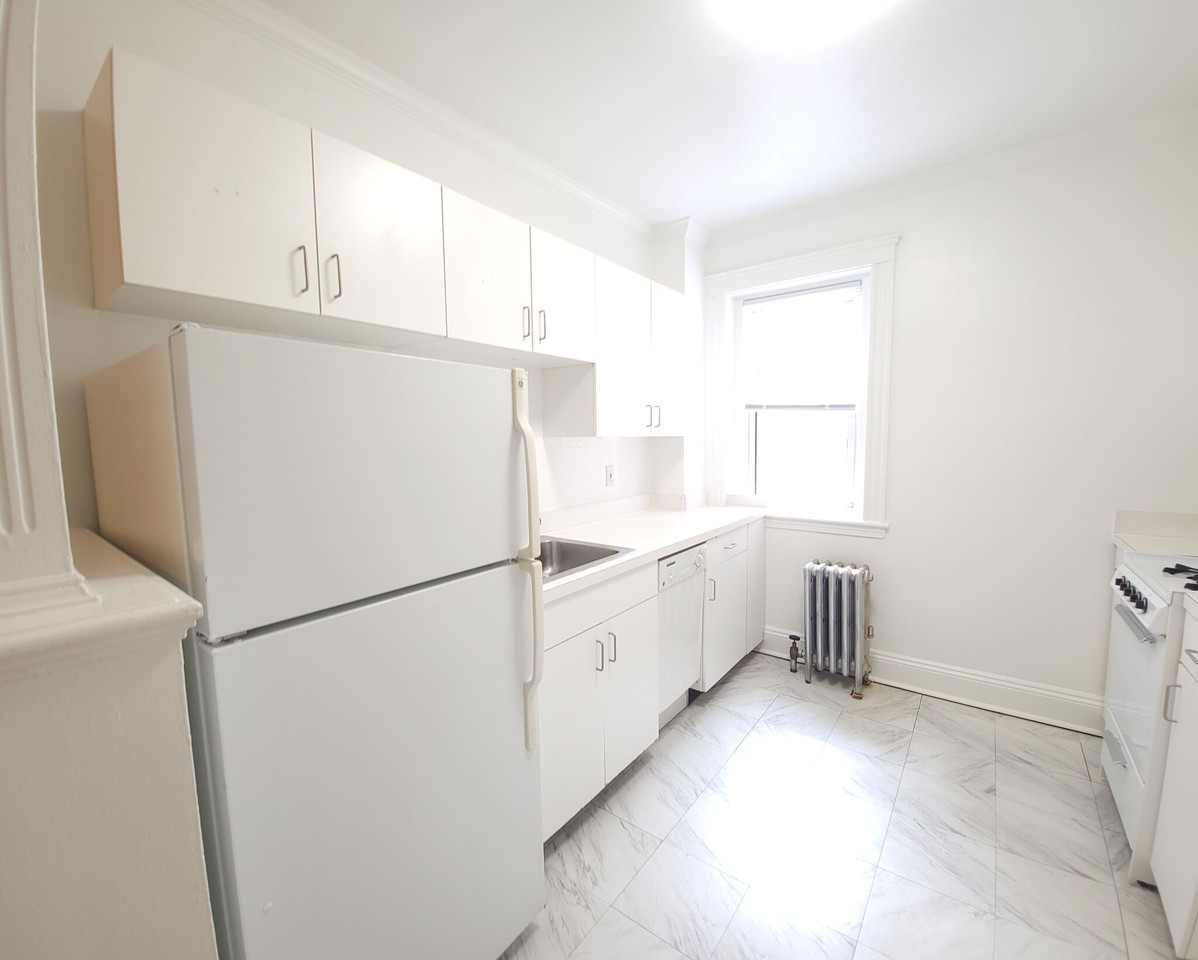 Wendell St. & Massachusetts Ave #6 - Photo 2 of 33