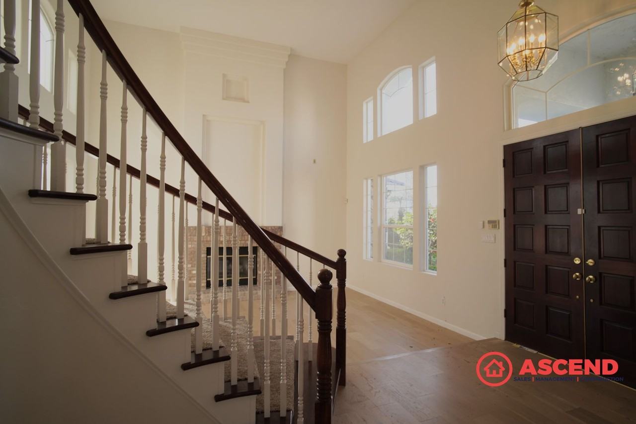 11009 Danecroft Way - Photo 2 of 47