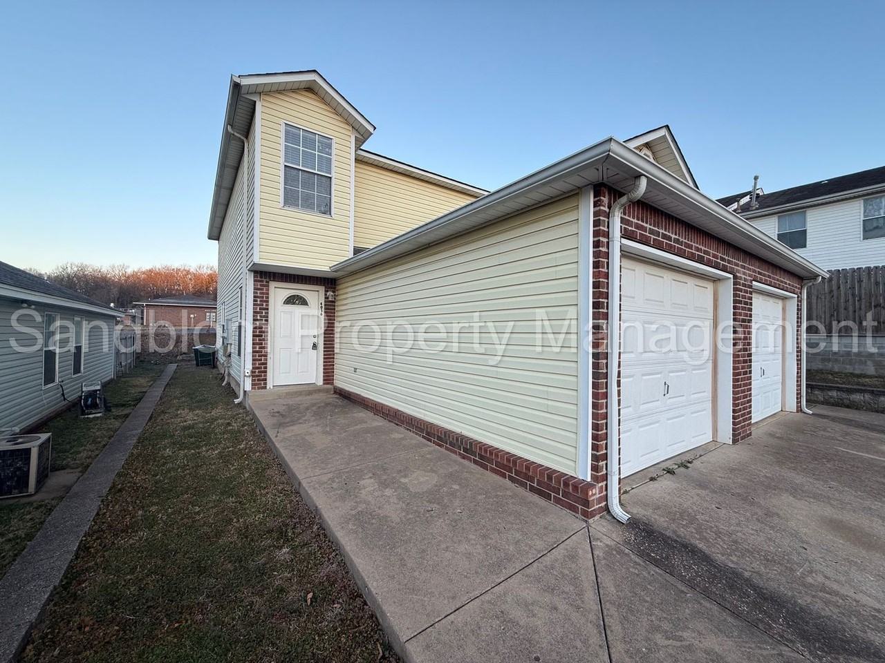 4016 Rawson Rd - Photo 2 of 17