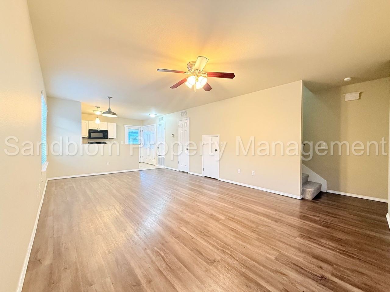 4016 Rawson Rd - Photo 3 of 17