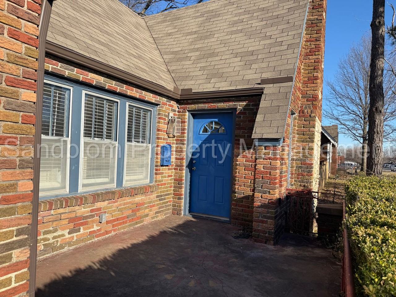 1212 S Allegheny Ave - Photo 2 of 21