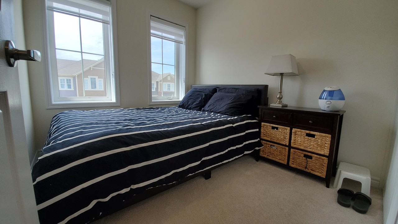 2445 Fall Harvest Crescent - Photo 4 of 15