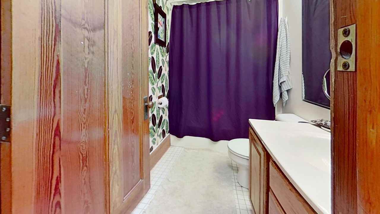 35 E Division - Photo 7 of 12
