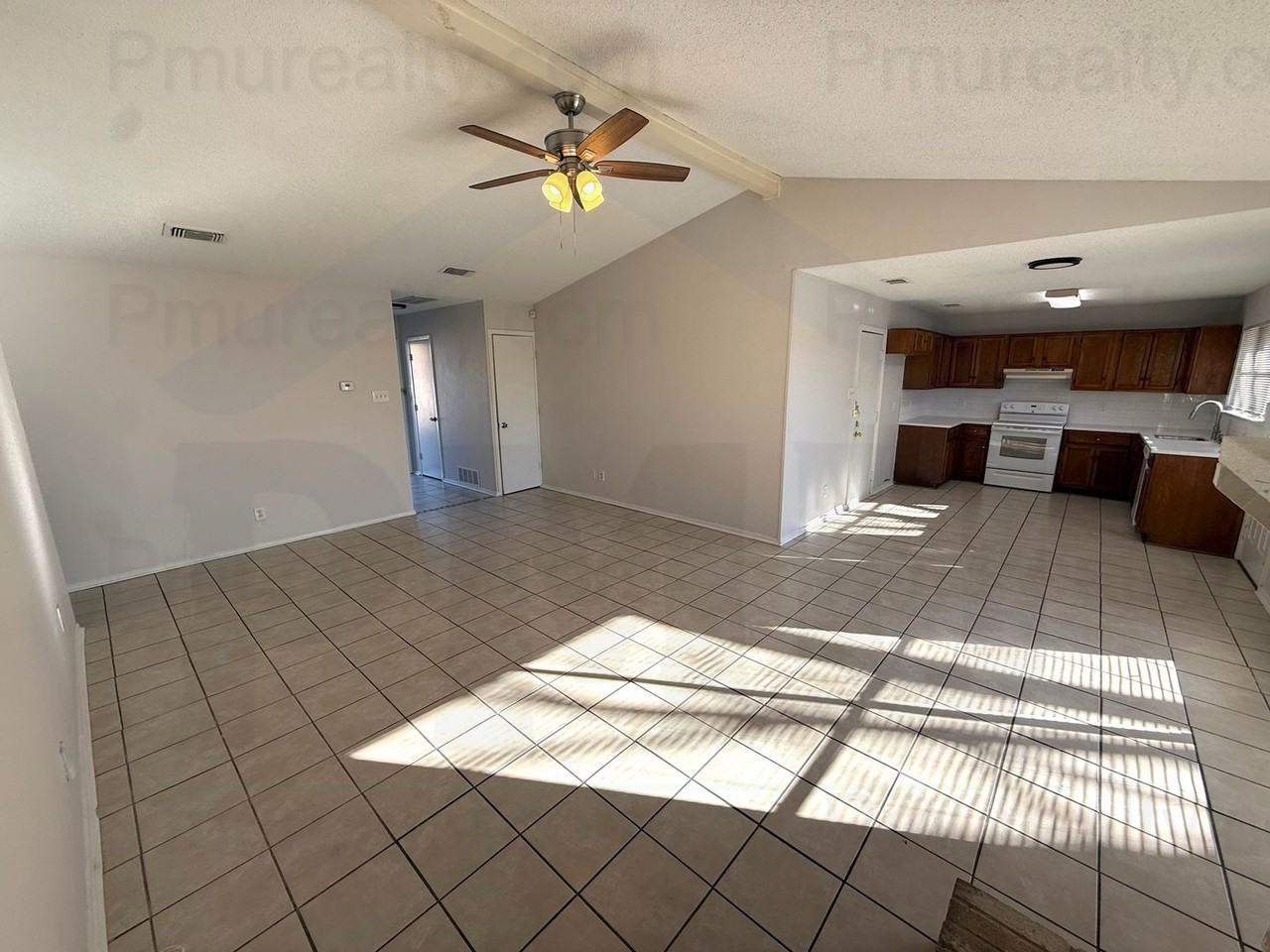 103 Mesa Wood Cir - Photo 3 of 10