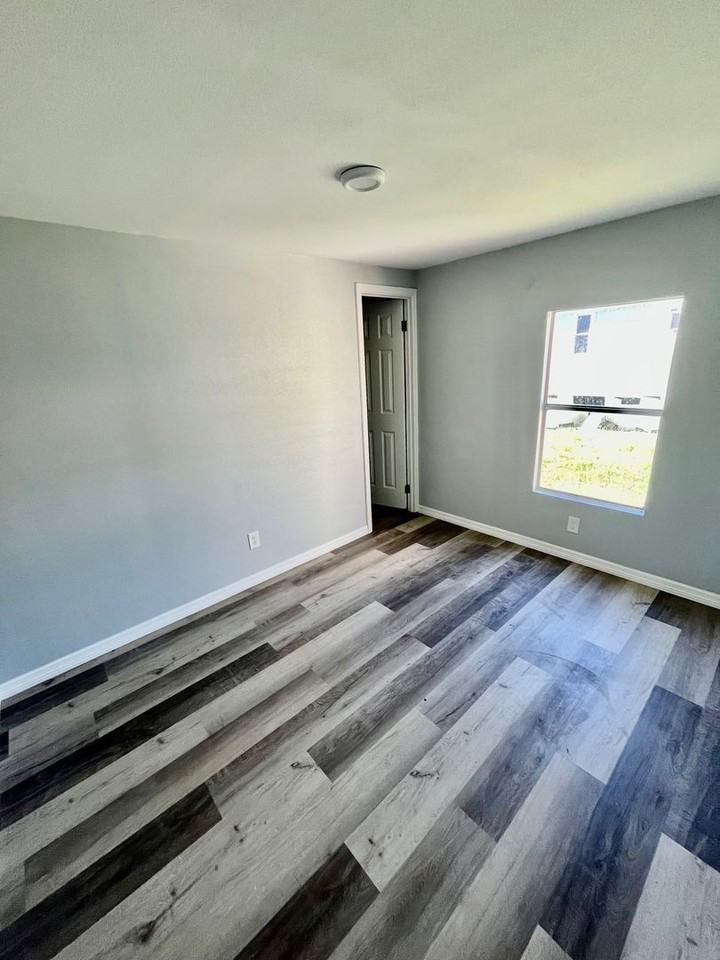 6506 Sandra Dr - Photo 4 of 6