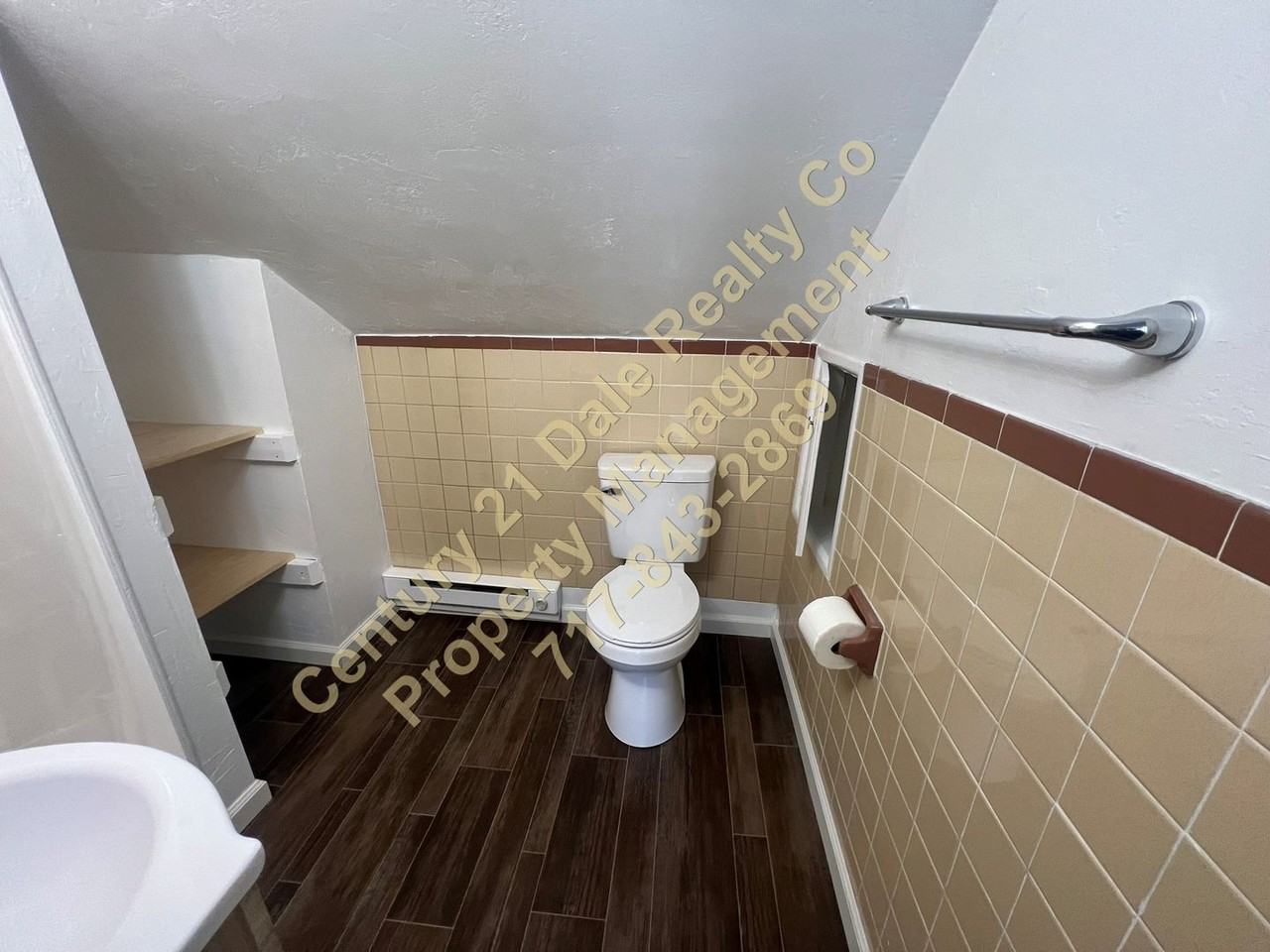 4778 Lewisberry Rd - Photo 6 of 11