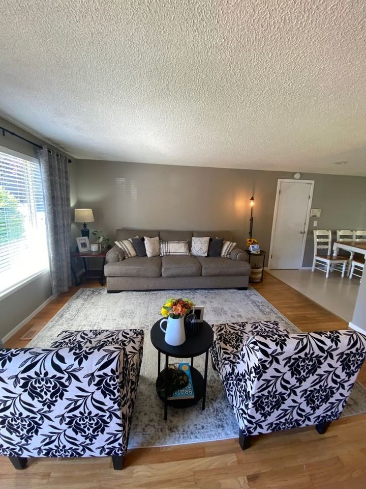 12604 Se 160th St - Photo 2 of 12