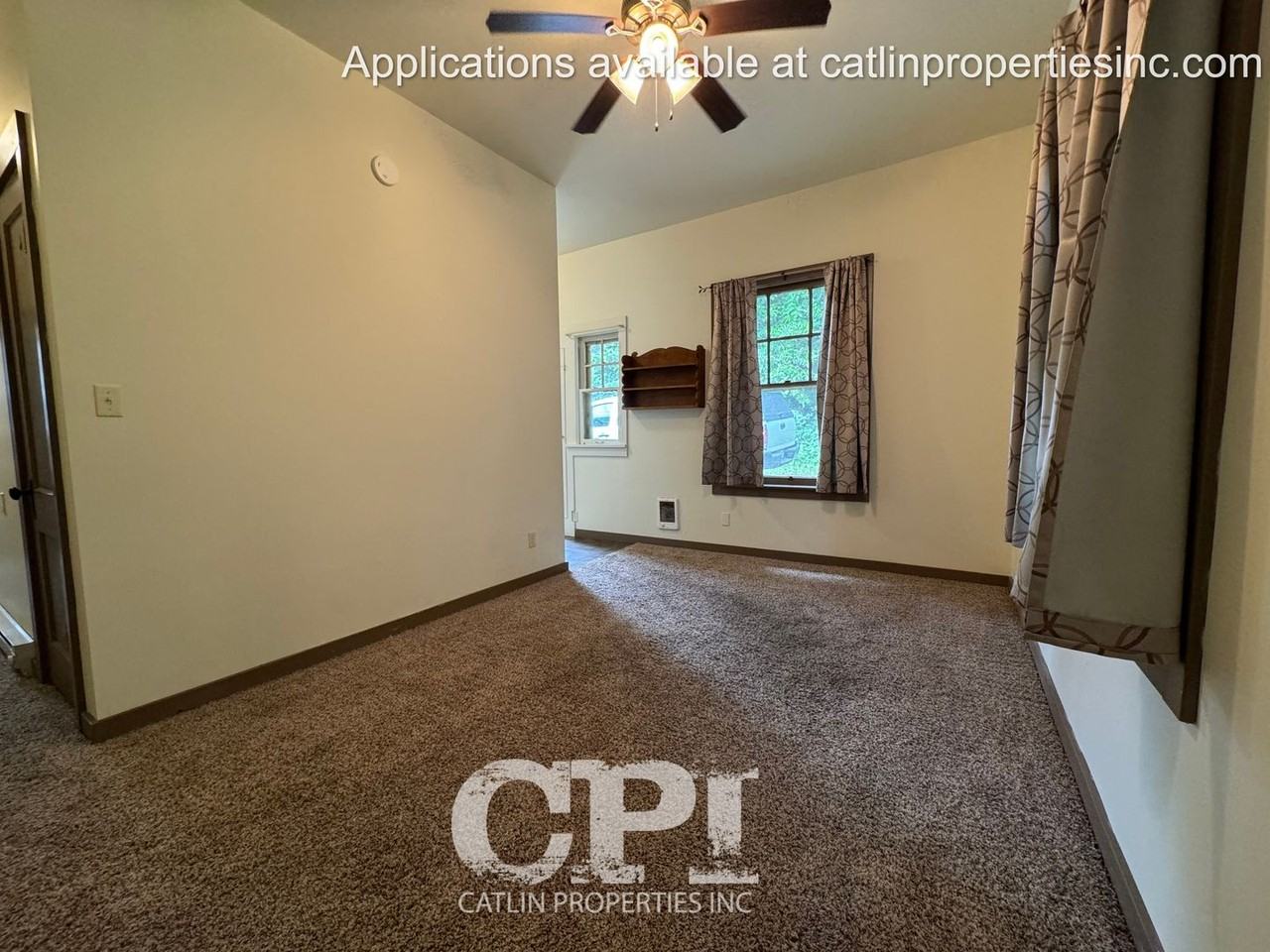 59 Main St - Photo 2 of 12