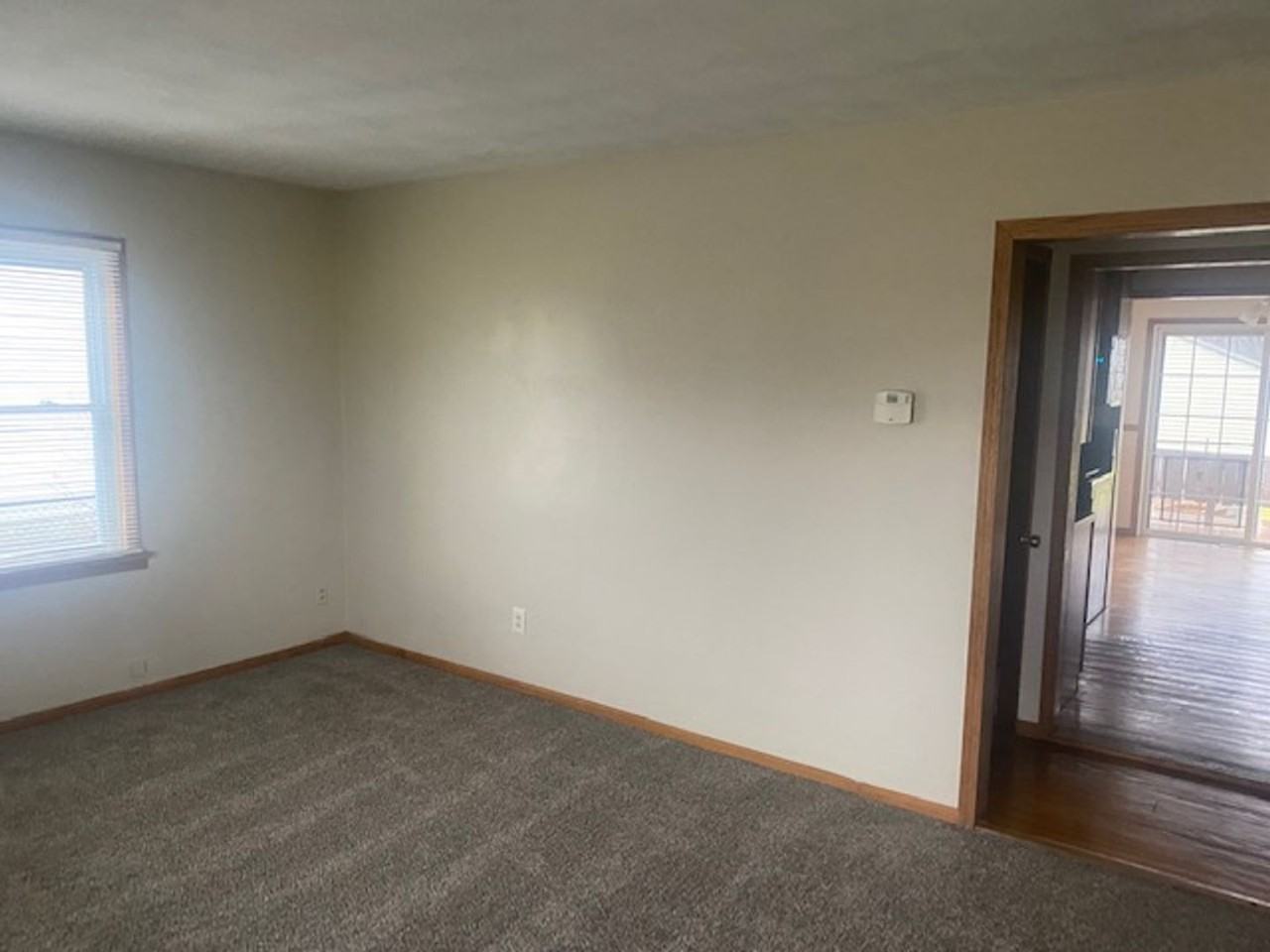 2425 E 37th St - Photo 6 of 16