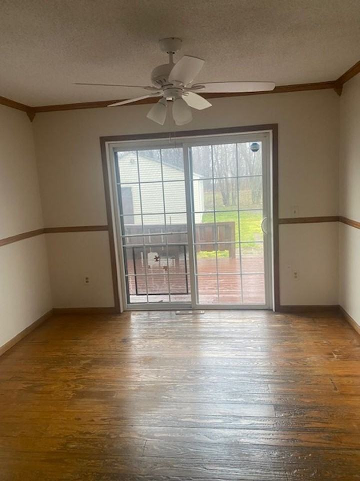 2425 E 37th St - Photo 7 of 16