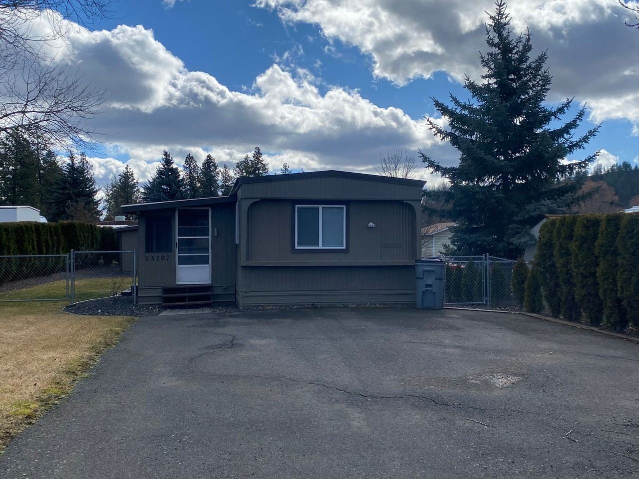 13207 13207 W. Medical Lake 4 Lakes Rd - Photo 2 of 19