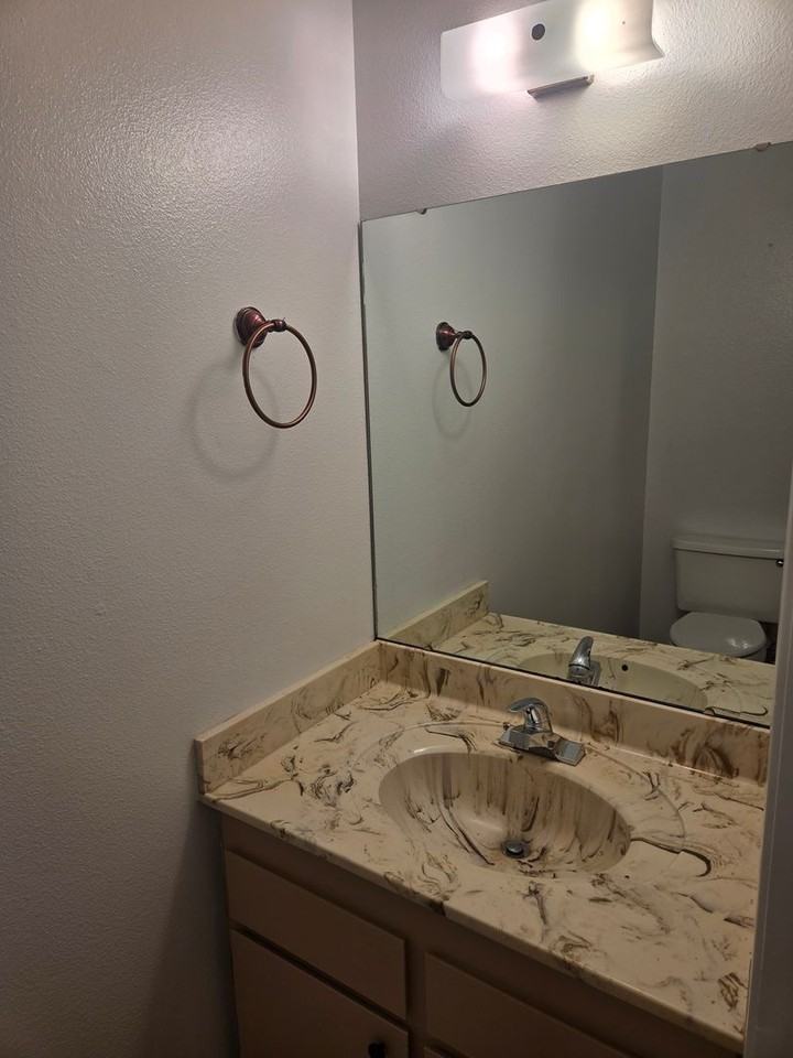 1982 Bechelli Ln - Photo 6 of 22