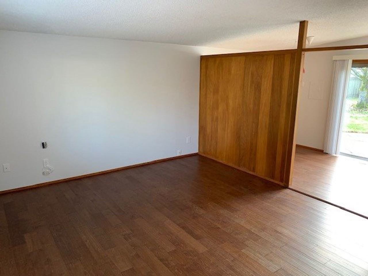 16417 Ne 16th Pl - Photo 6 of 14