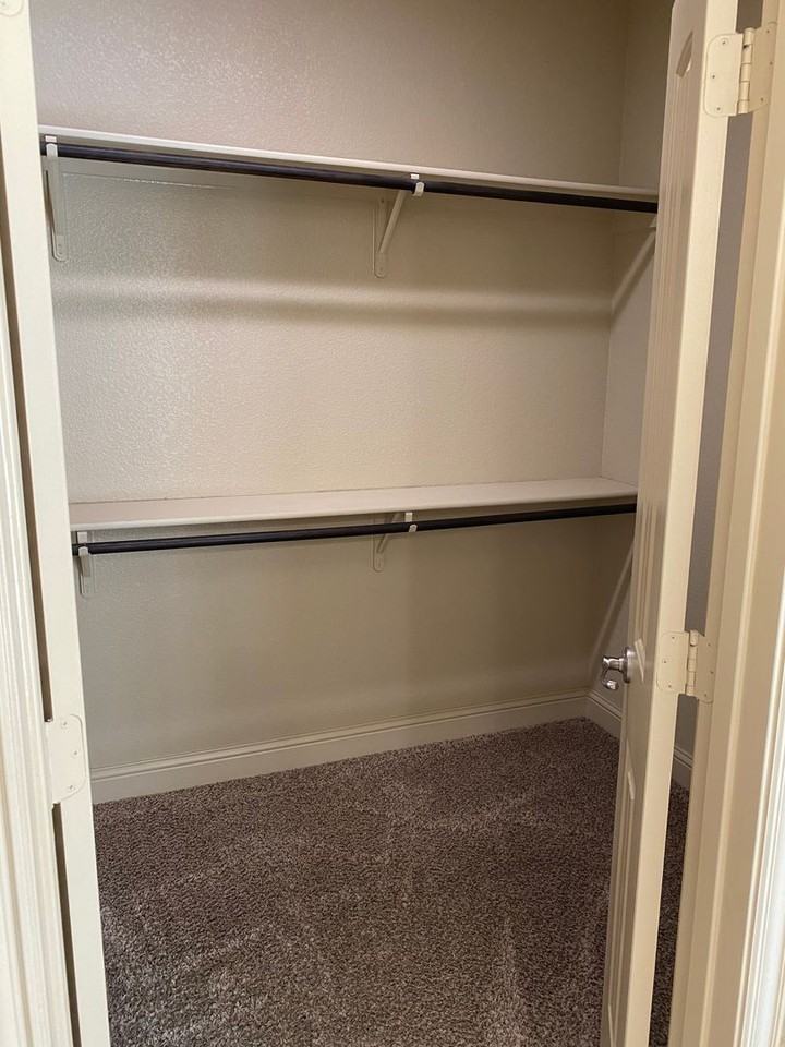 4001 Firenze St - Photo 7 of 9