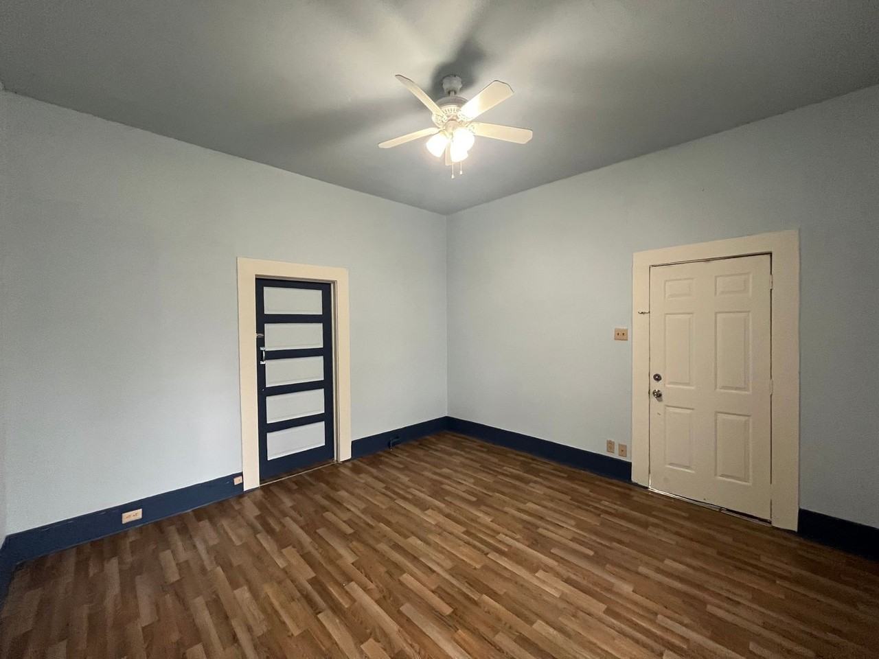 213 Cadwallader St #2 - Photo 7 of 15