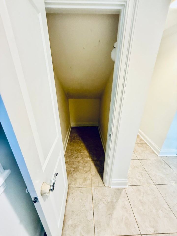 860 Vignoles Ave Ne #2 - Photo 6 of 50