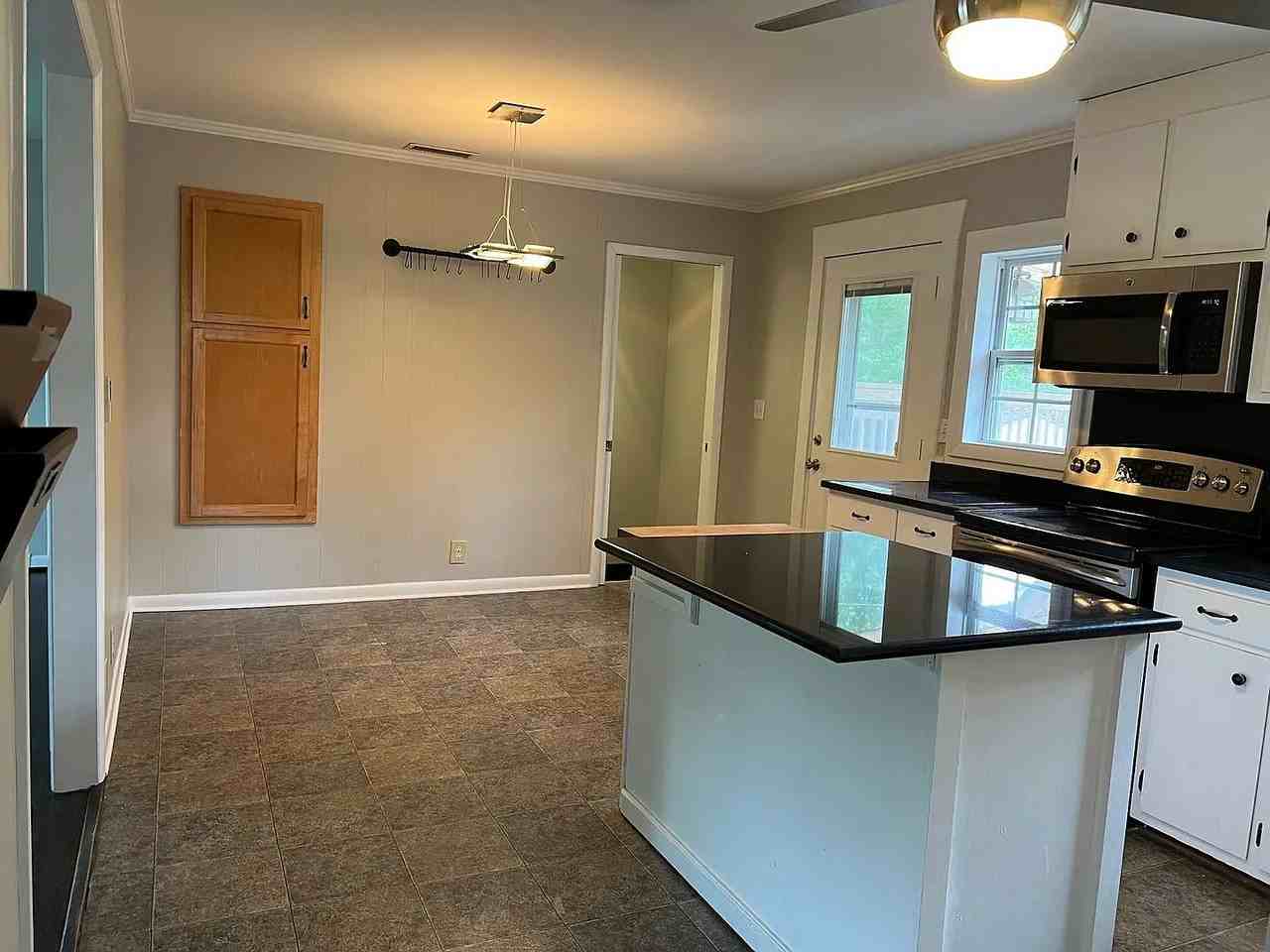 222 New Sawyer Brown Rd - Photo 4 of 24