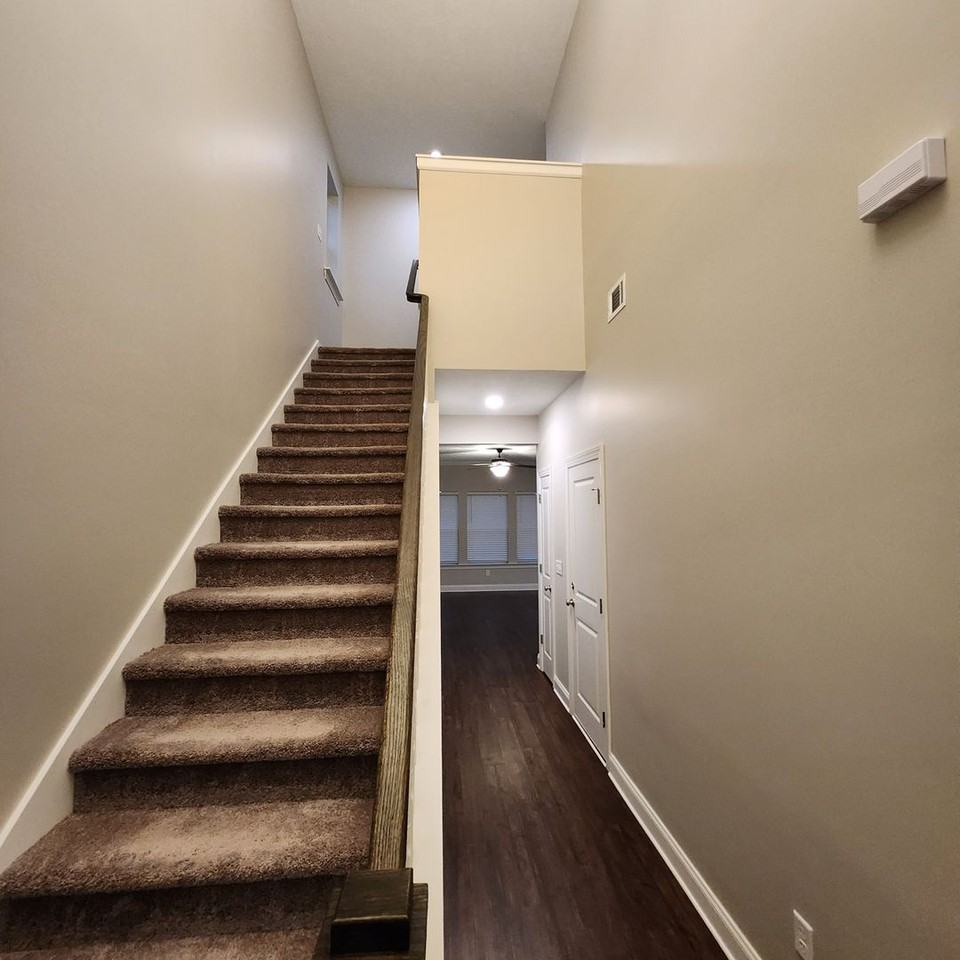 5117 Heathbrook Dr - Photo 6 of 23