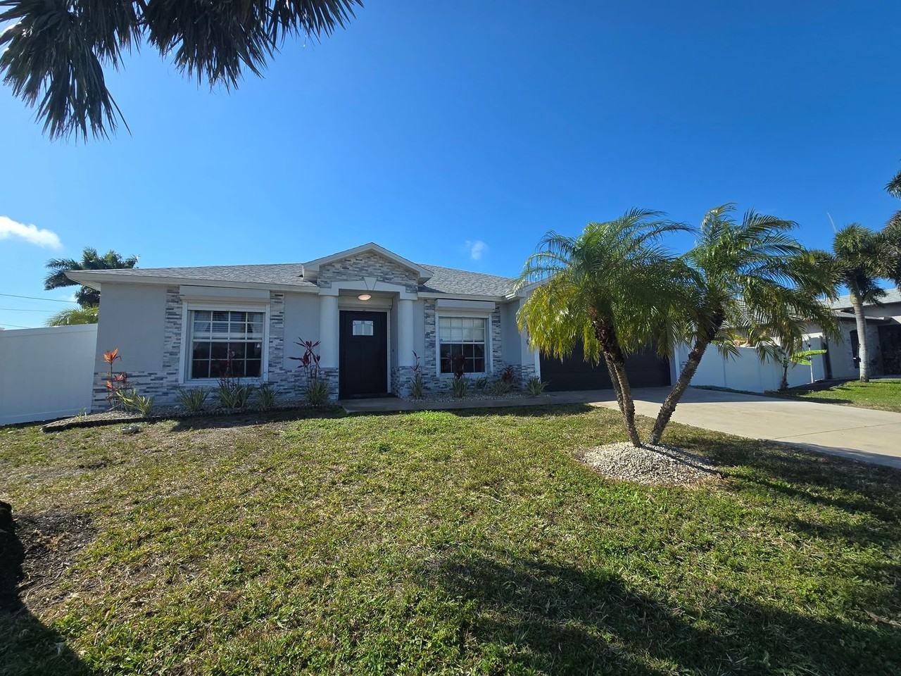 110 Se 46th Ln - Photo 3 of 33