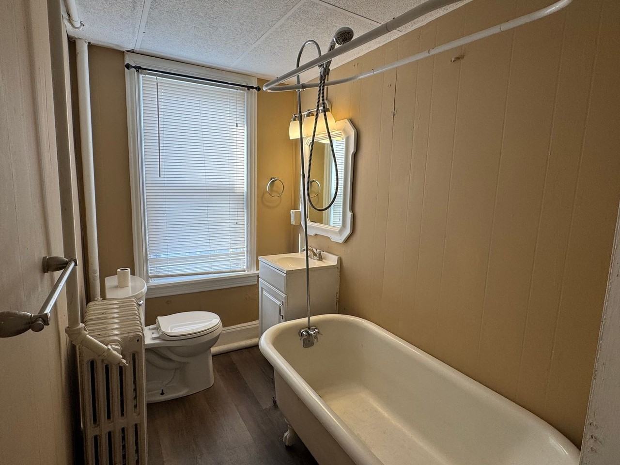 209 Reno Ave - Photo 7 of 15