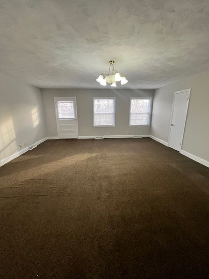 508 W Main St #A - Photo 3 of 15