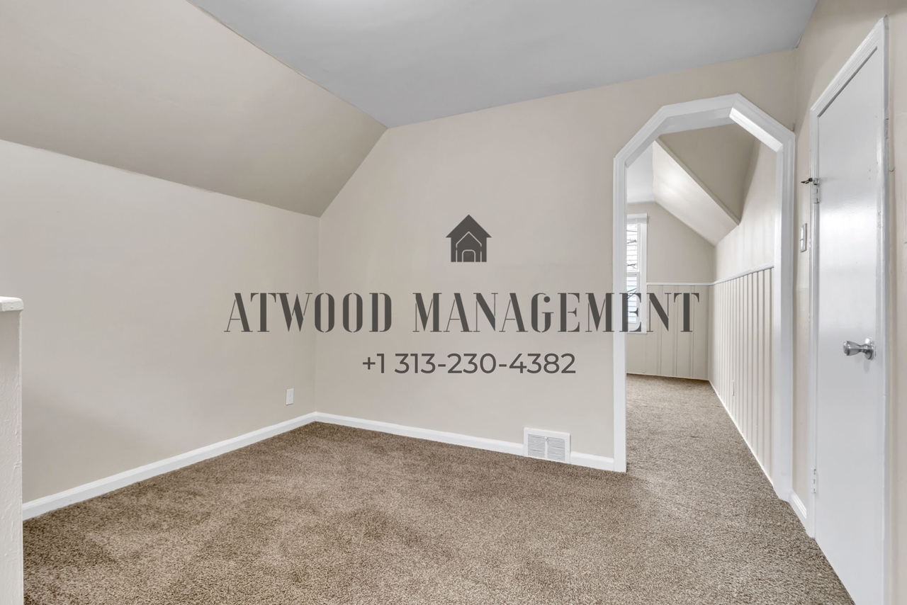 13965 Mendota St - Photo 5 of 8