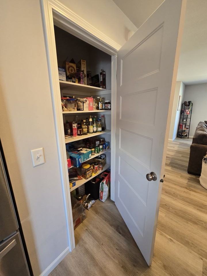 6138 Driscoll Dr - Photo 7 of 38