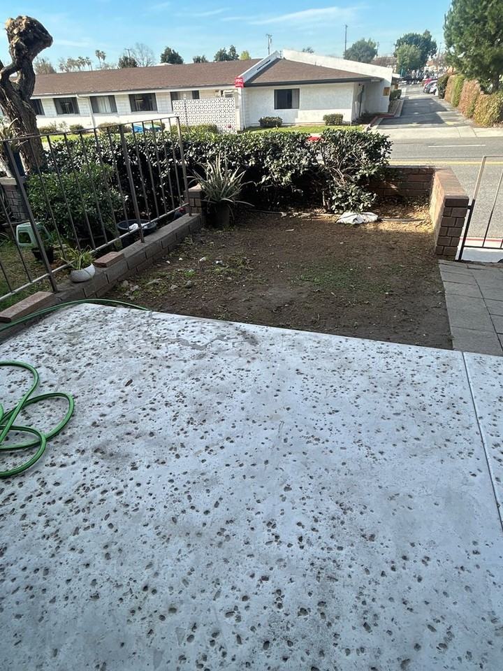 400 S Garfield Ave #6 - Photo 3 of 21