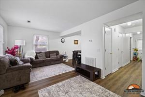 featured image of 1475 Sandy Cir