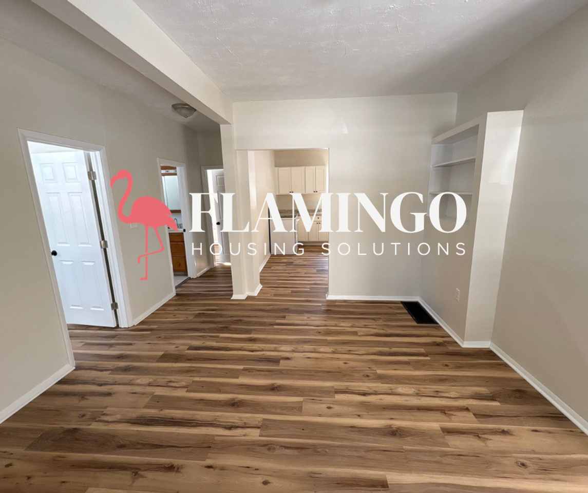 831 E 3rd St - Photo 2 of 18