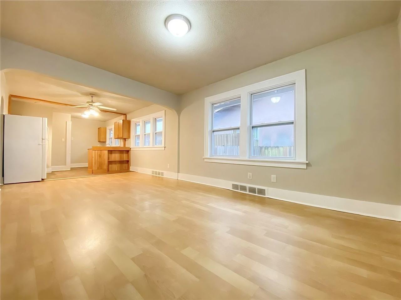 3409 2nd Ave - Photo 2 of 12