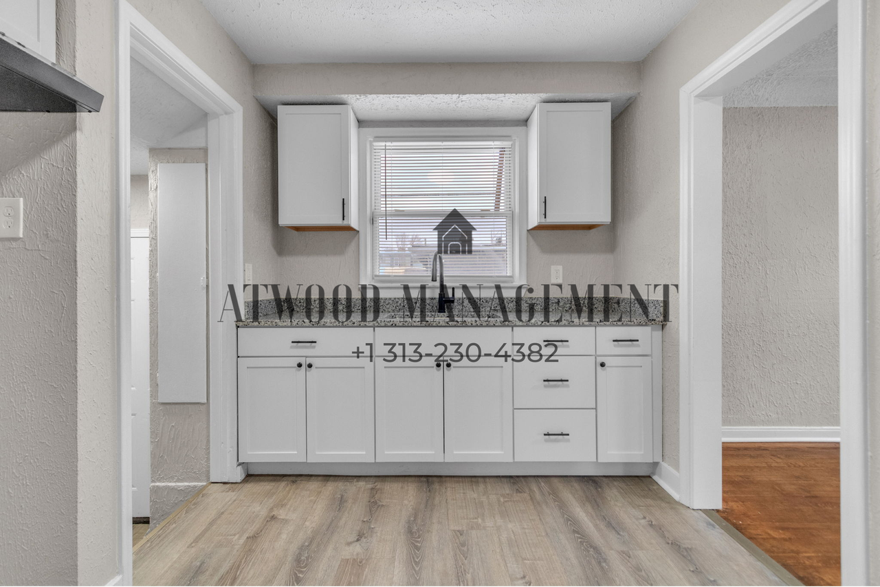 11431 Marlowe St - Photo 3 of 8