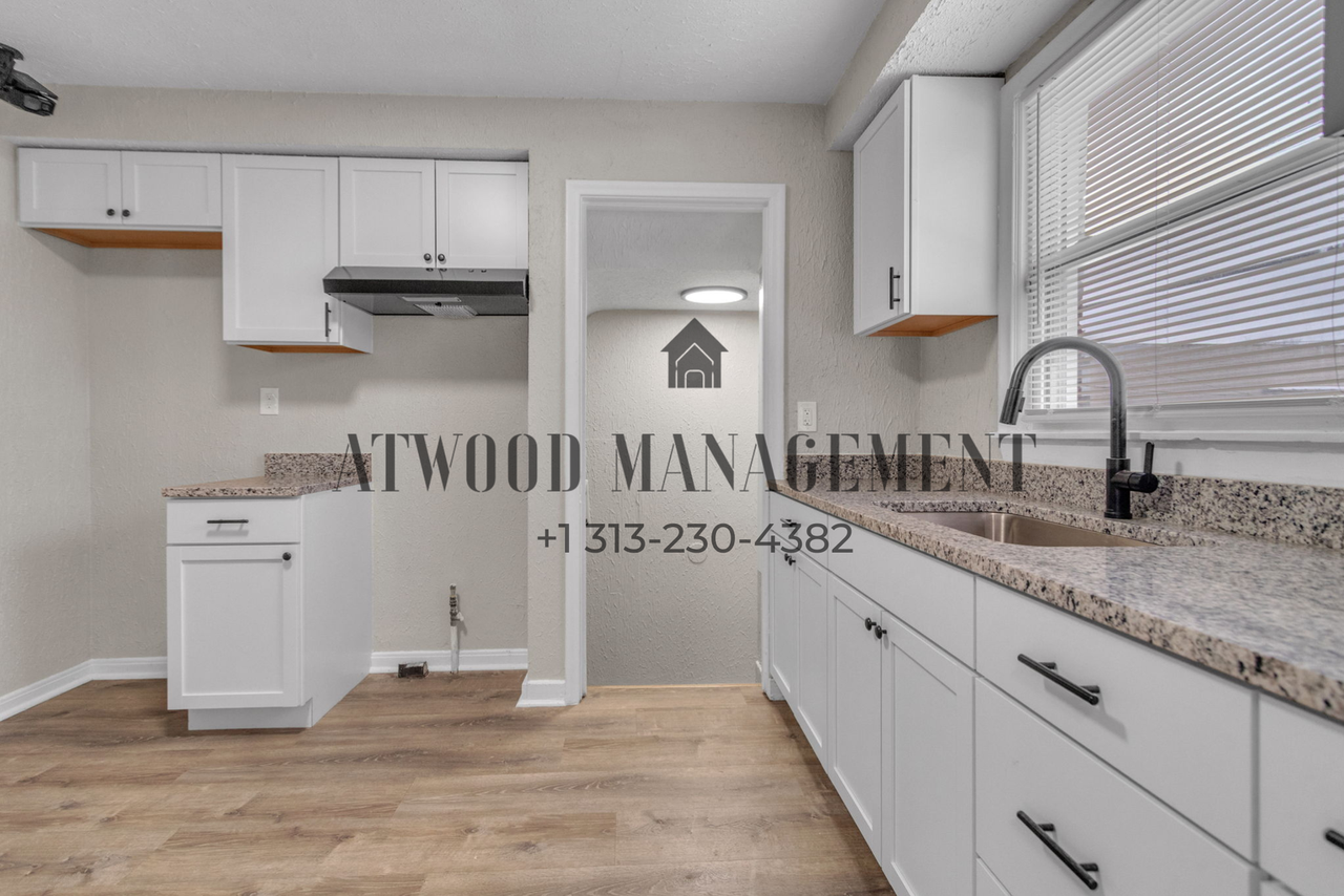 11431 Marlowe St - Photo 4 of 8