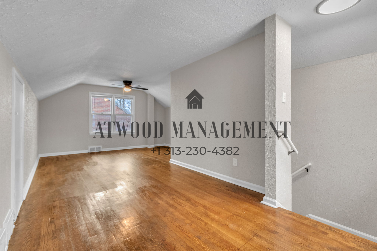 11431 Marlowe St - Photo 5 of 8