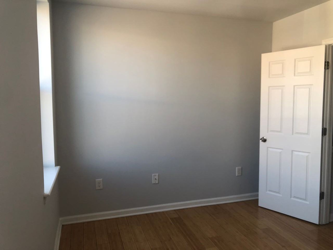 3423 Edmondson Ave - Photo 5 of 16