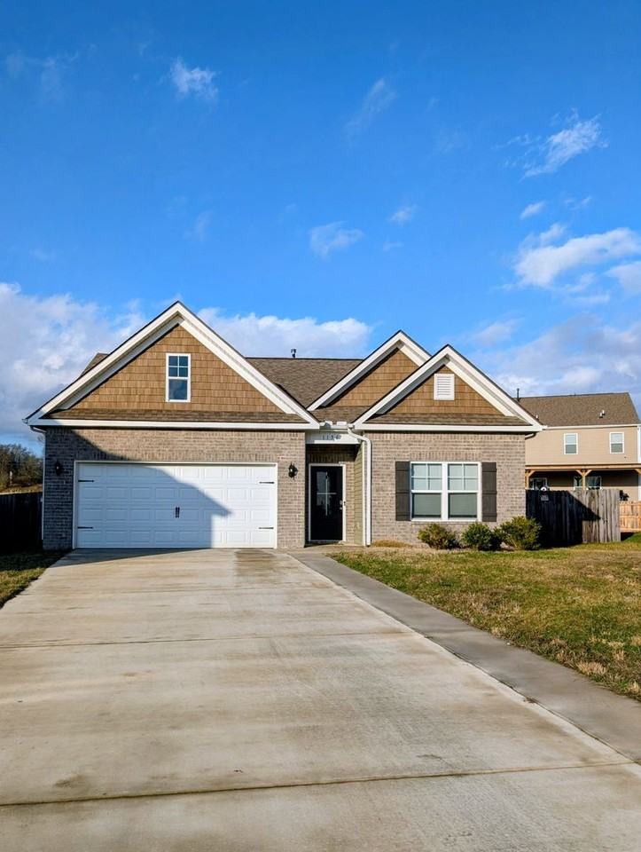 1156 Beacon Rd - Photo 2 of 30