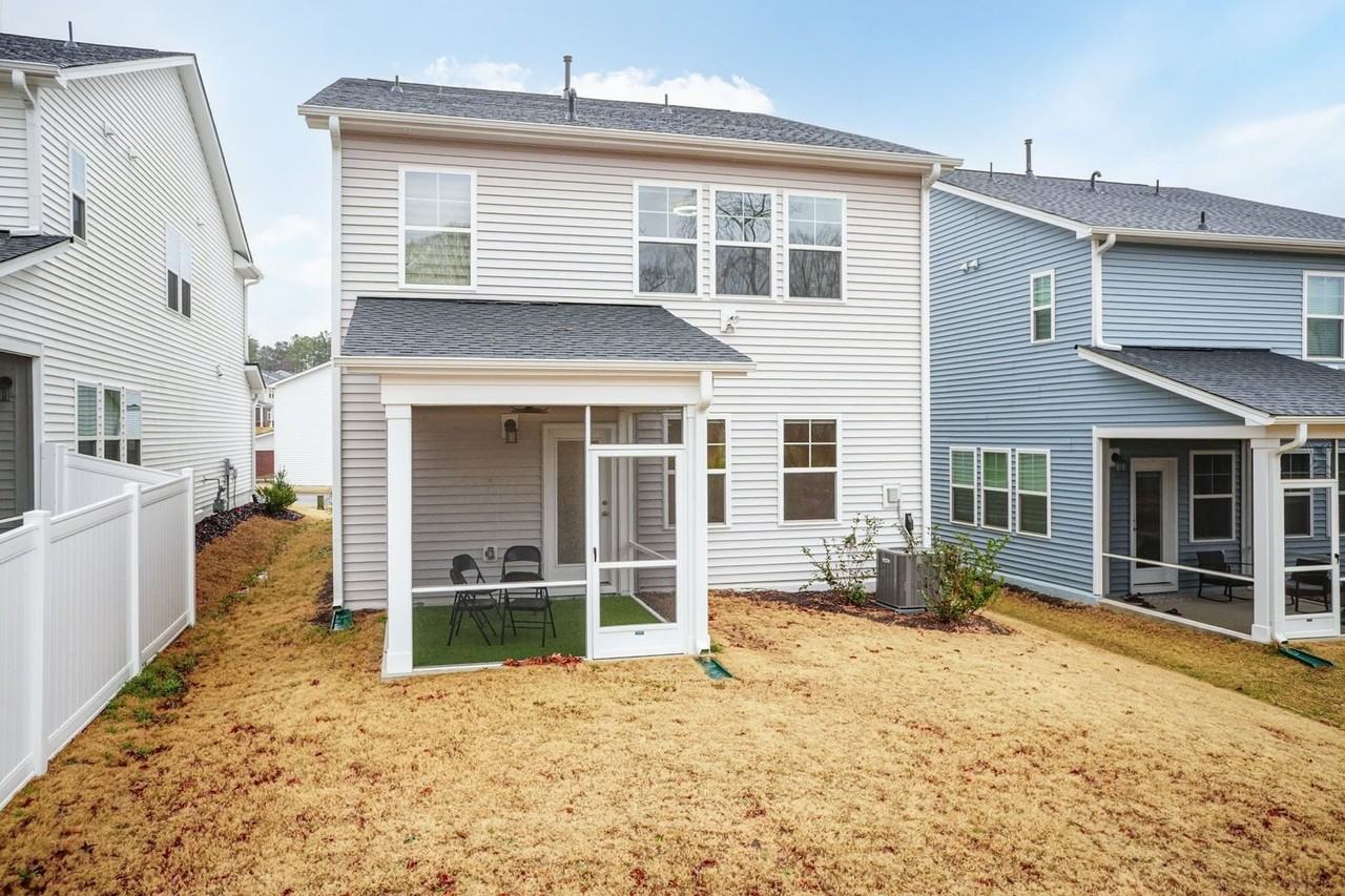 308 Garden Vine Trl - Photo 7 of 28